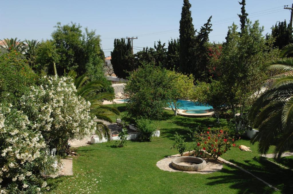 Villa Martha Spetses Town Exterior photo