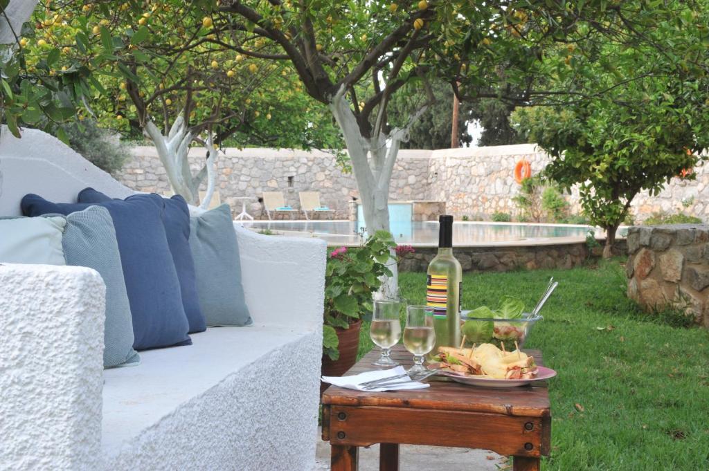 Villa Martha Spetses Town Exterior photo